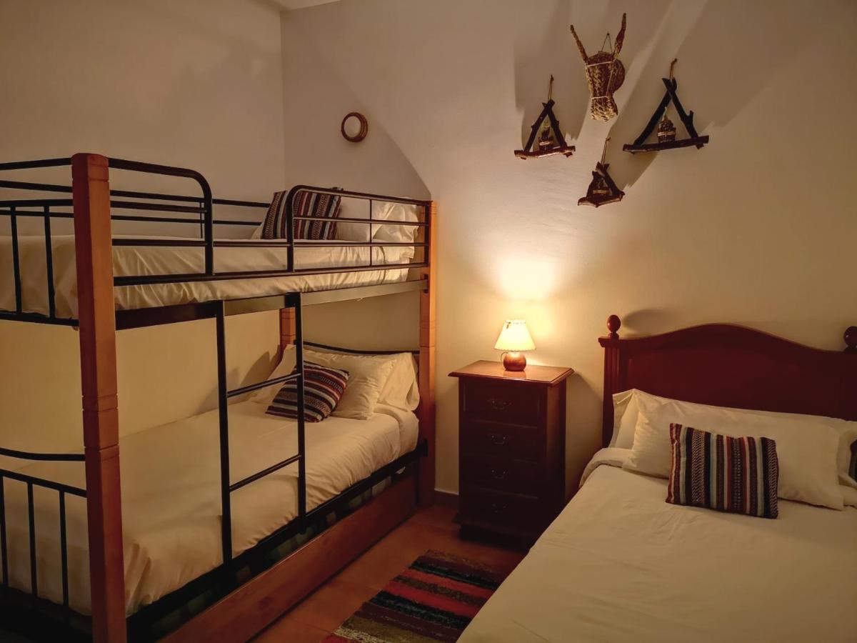 Finca Pil - Casa Rural Con Piscina Guest House Riogordo ภายนอก รูปภาพ