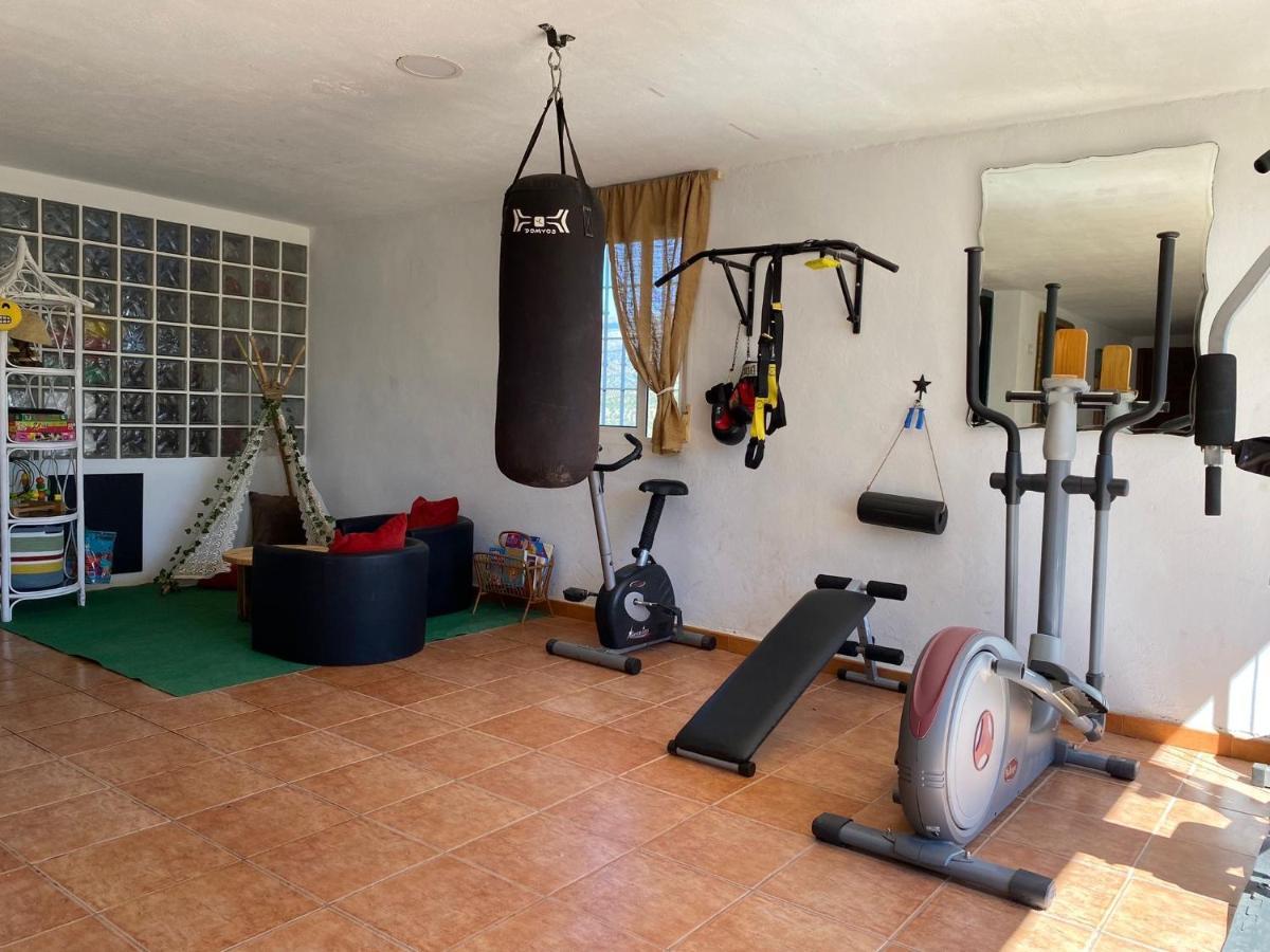 Finca Pil - Casa Rural Con Piscina Guest House Riogordo ภายนอก รูปภาพ